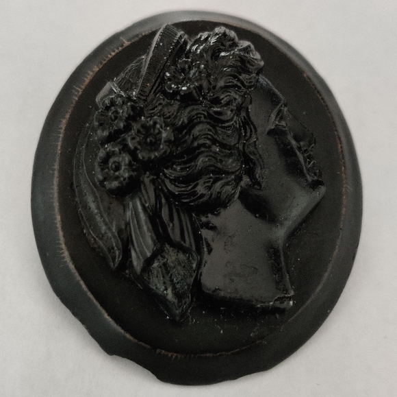 Antique Victorian Whitby Jet Bog Oak Mourning Brooch - Picture 5 of 16